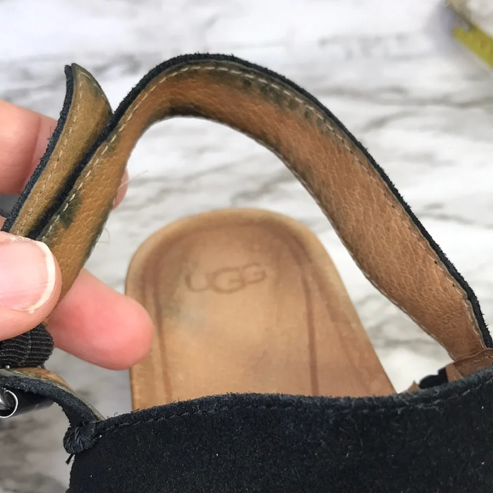 UGG Australia Womens Size 8 Braelynn Sandals Platform Black Patent/suede